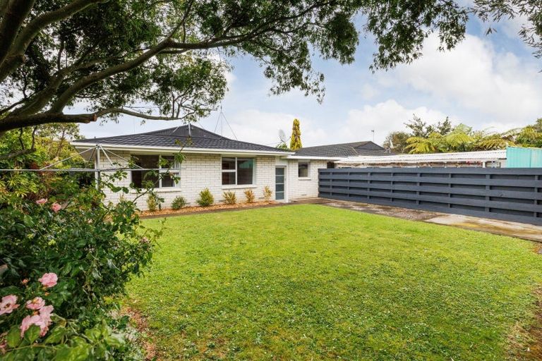 Photo of property in 4 Te Punga Place, Awapuni, Palmerston North, 4412