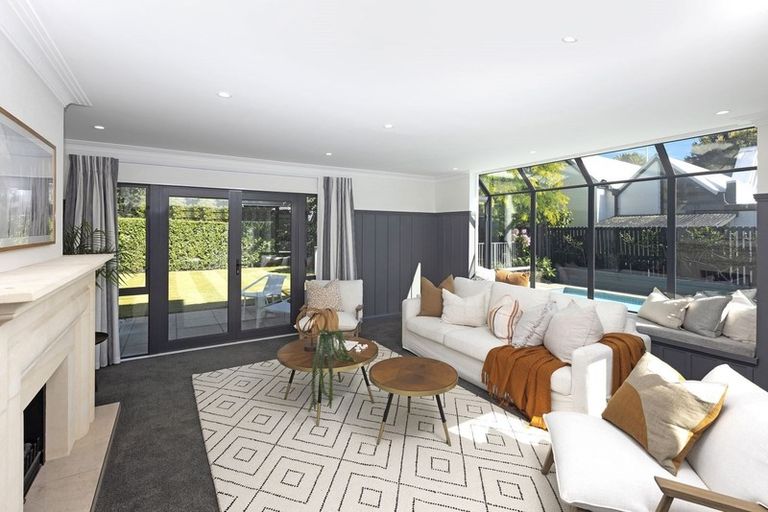 Photo of property in 16 Makora Street, Fendalton, Christchurch, 8041