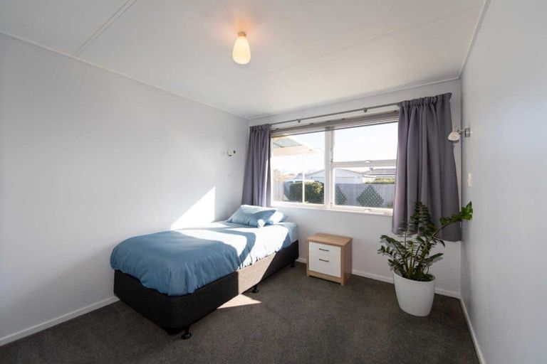 Photo of property in 1/1007 Duke Street, Mahora, Hastings, 4120