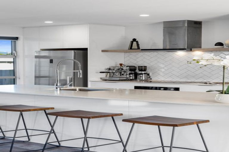 Photo of property in 8 Applin Lane, Pyes Pa, Tauranga, 3112