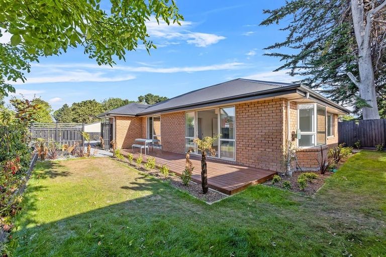 Photo of property in 198 Keyes Road, New Brighton, Christchurch, 8083