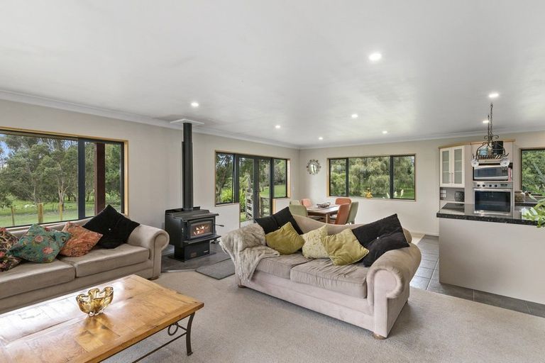 Photo of property in 99 Te Whanga Road, Levin, 5572