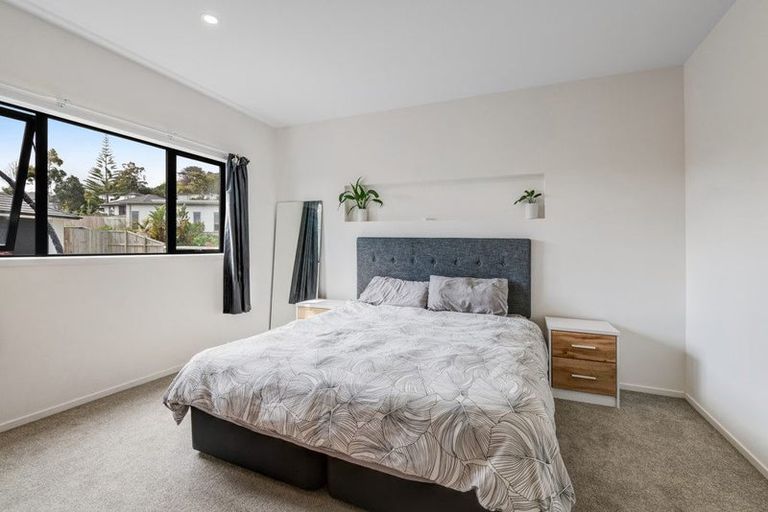 Photo of property in 4 St Julia Court, Helensville, 0800