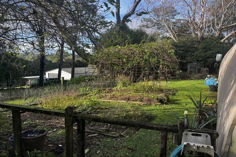 Photo of property in 237 Stanners Road, Kerikeri, 0295