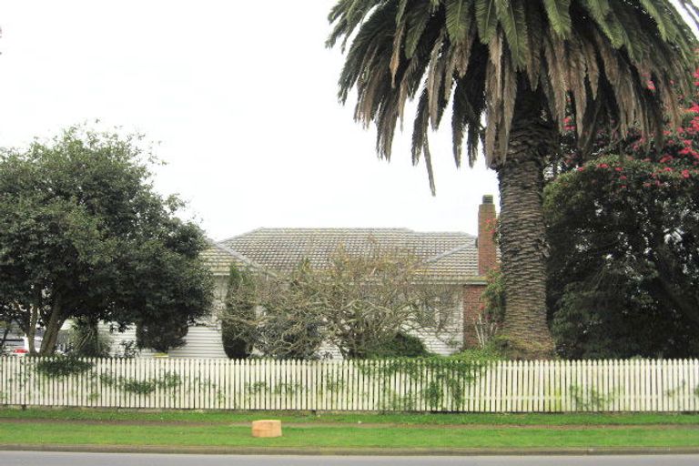 Photo of property in 1/101 Beach Road, Pahurehure, Papakura, 2113