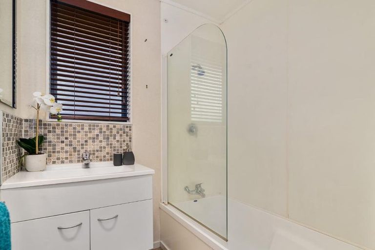 Photo of property in 27a Coulter Road, Owhata, Rotorua, 3010