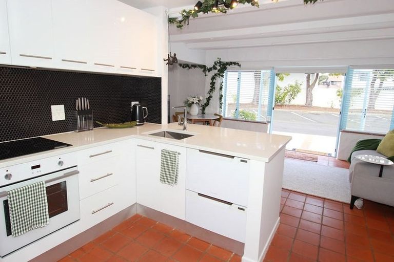 Photo of property in Oceanside Apartments, 14/453 Hibiscus Coast Highway, Orewa, 0931