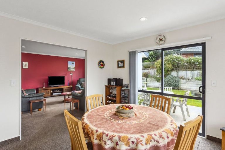 Photo of property in 18 Sunburst Court, Paraparaumu Beach, Paraparaumu, 5032