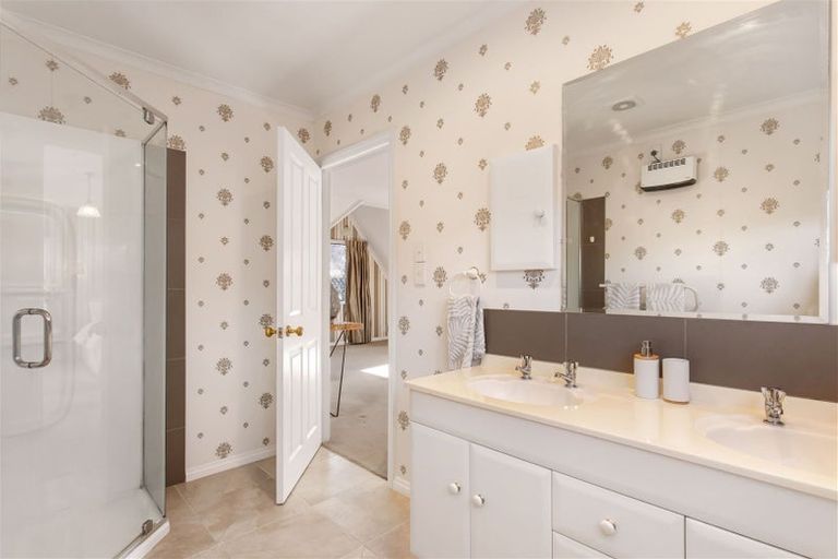 Photo of property in 24 Tomes Road, St Albans, Christchurch, 8052