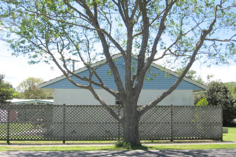 Photo of property in 124 Iranui Road, Inner Kaiti, Gisborne, 4010