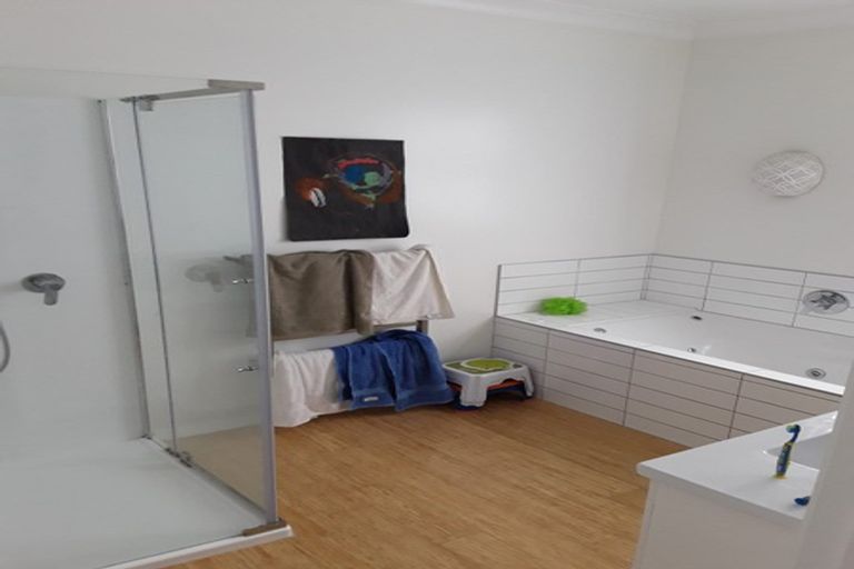 Photo of property in 27 Allen Street, Boulcott, Lower Hutt, 5011