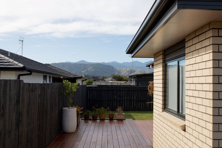 Photo of property in 4 Ash Close, Levin, 5510