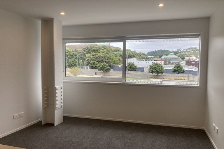 Photo of property in 4/32 Martin Square, Te Aro, Wellington, 6011