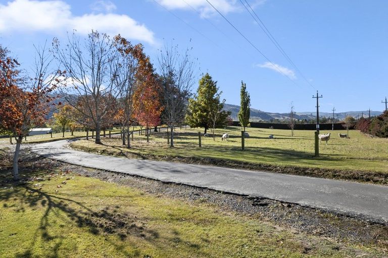 Photo of property in 256 Tirohanga Road, North Taieri, Mosgiel, 9092