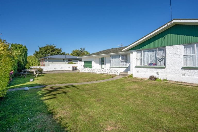 Photo of property in 71 Renfrew Street, Waikiwi, Invercargill, 9810