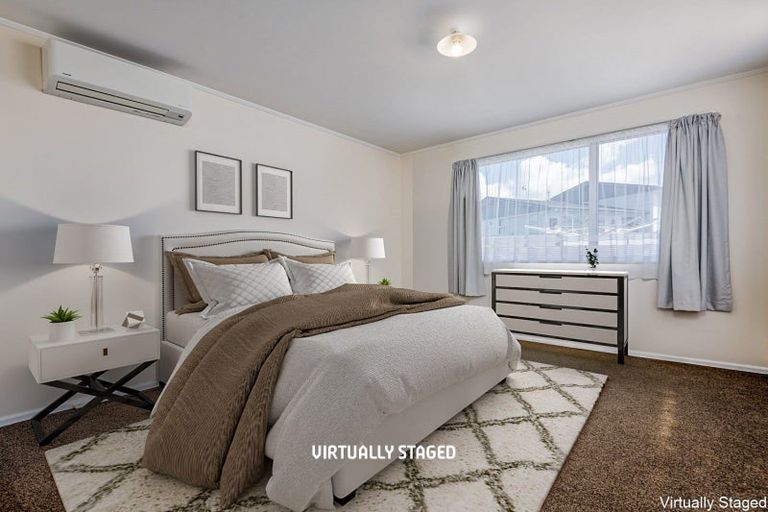 Photo of property in 20 Dunk Place, Milson, Palmerston North, 4414