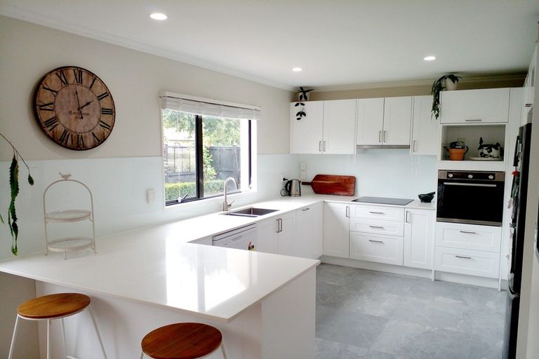 Photo of property in 47 Nielsen Gardens, Rototuna, Hamilton, 3210