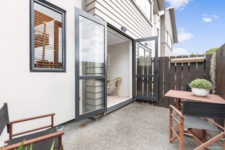 Photo of property in Fern Gardens, 43/51 Ireland Road, Mount Wellington, Auckland, 1060