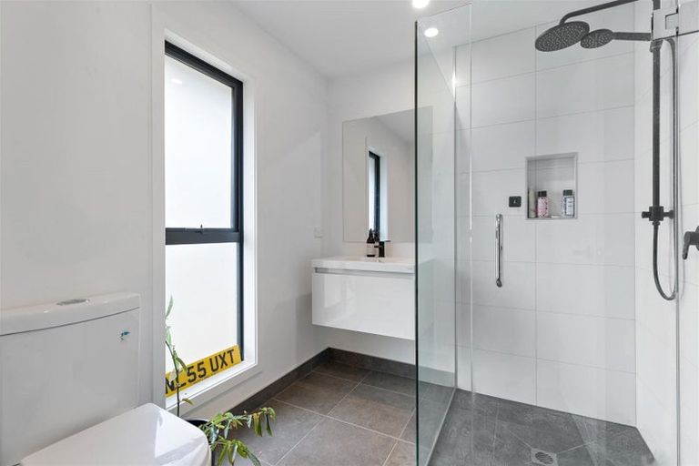 Photo of property in 13 Loach Road, Hawea Flat, Wanaka, 9382