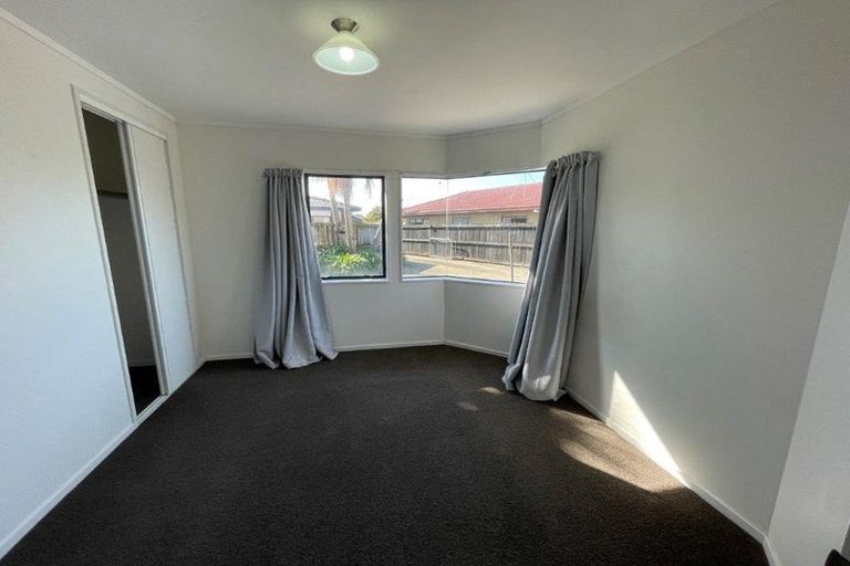 Photo of property in 2b Blake Boulevard, Papamoa Beach, Papamoa, 3118