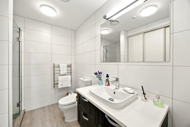 Photo of property in 148 Landmark Terrace, Orewa, 0931
