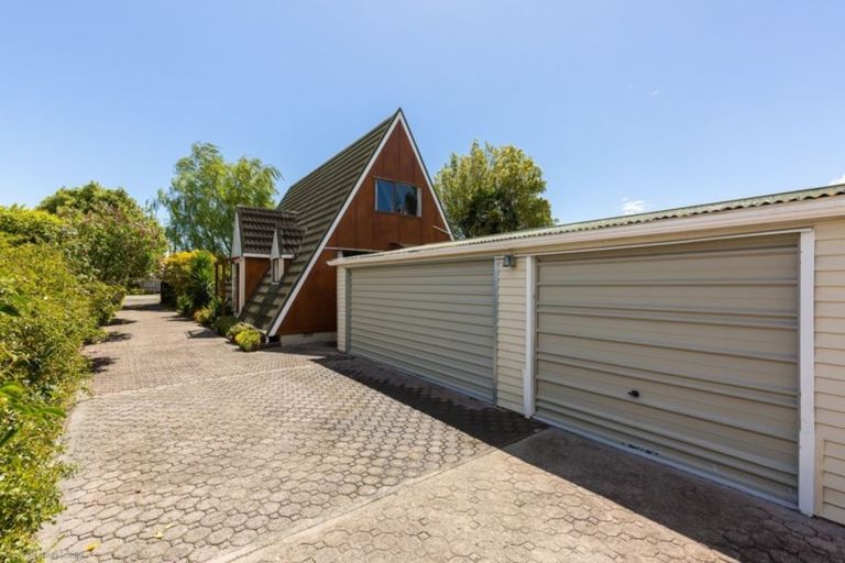 Photo of property in 62 Lord Rutherford Road North, Brightwater, 7022