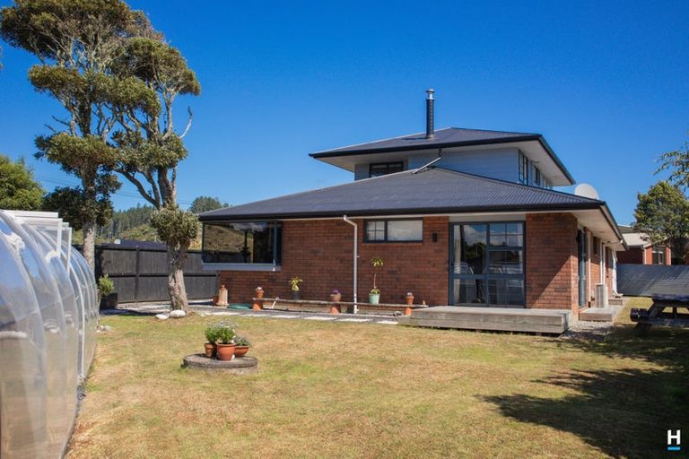 Photo of property in 16 Clough Road, Paroa, Greymouth, 7805