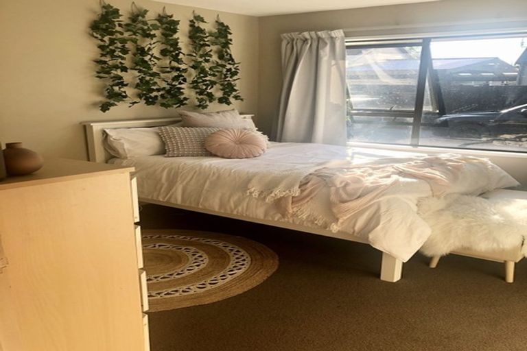 Photo of property in 23 Westfield Avenue, Templeton, Christchurch, 8042