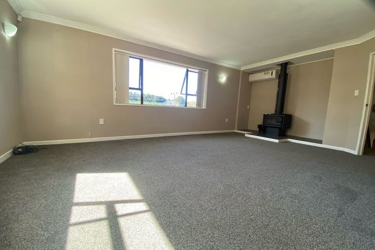 Photo of property in 159 Triangle Road, Massey, Auckland, 0614