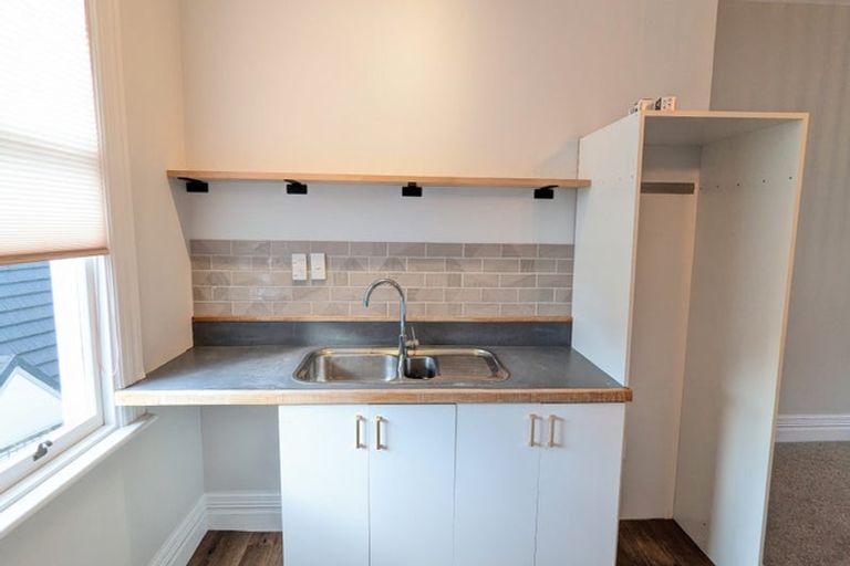 Photo of property in 1/28 Henry Street, Kilbirnie, Wellington, 6022