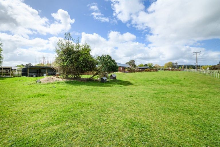 Photo of property in 339 Stoney Creek Road, Kelvin Grove, Palmerston North, 4470