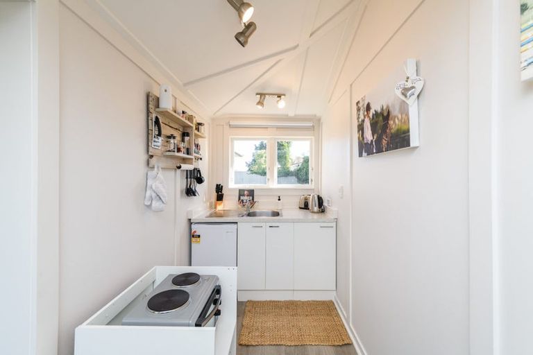 Photo of property in 31 East Street, Terrace End, Palmerston North, 4410