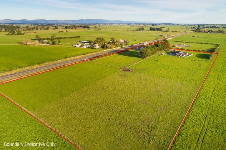 Photo of property in 2757 State Highway 1, Rongotea, Palmerston North, 4479