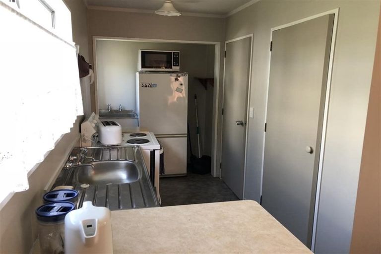 Photo of property in 2/142 Parkers Road, Tahunanui, Nelson, 7011