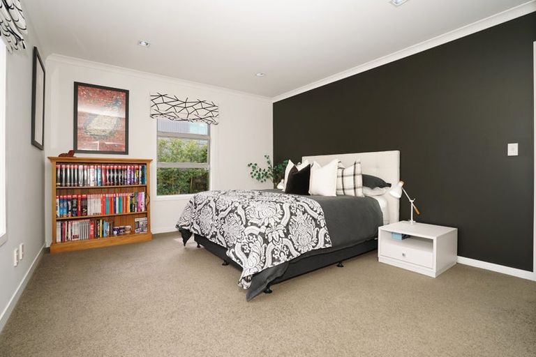 Photo of property in 9 Callard Place, Riverlea, Hamilton, 3216