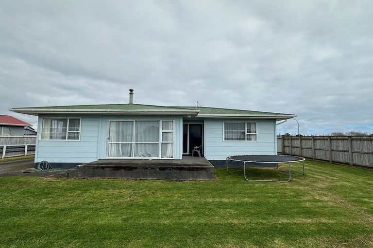 Photo of property in 107 Cracroft Street, Waitara, 4320
