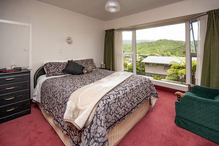 Photo of property in 1 Seymour Street, Picton, 7220