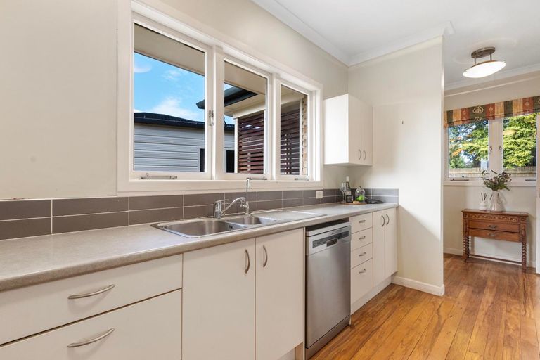 Photo of property in 81a Moore Street, Leamington, Cambridge, 3432