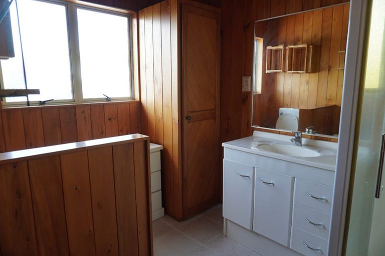 Photo of property in 18 Ross Street, Onerahi, Whangarei, 0110