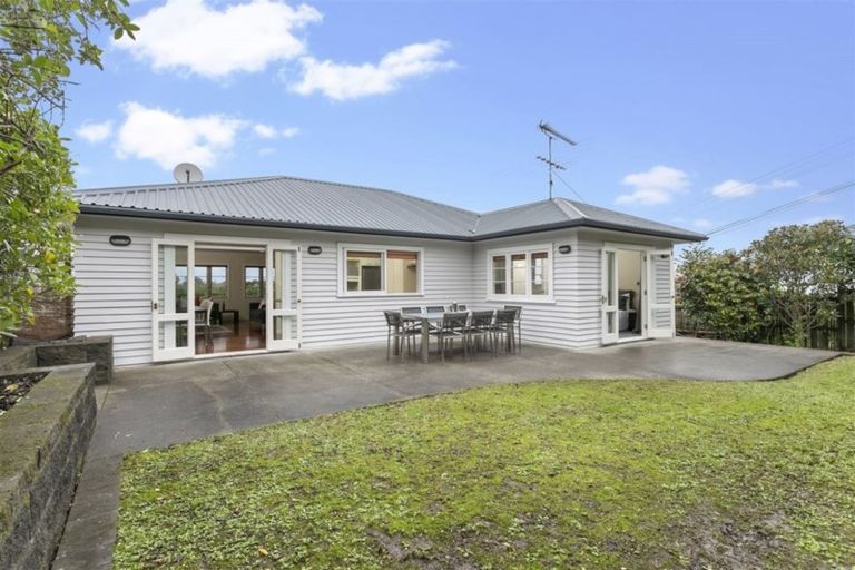 Photo of property in 1/19 Wolsley Avenue, Milford, Auckland, 0620