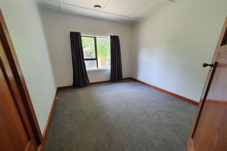 Photo of property in 2 Henry Wigram Drive, Wigram, Christchurch, 8042