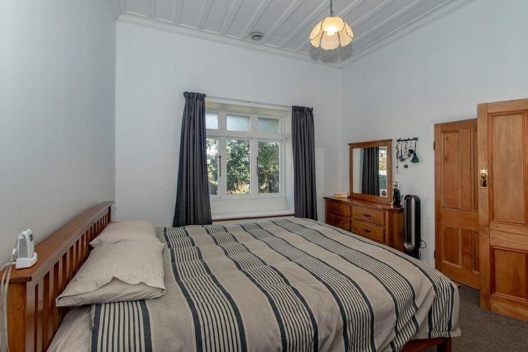 Photo of property in 99 Wellesley Road, Napier South, Napier, 4110