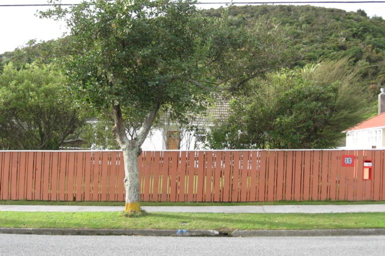 Photo of property in 15 Wilkie Crescent, Naenae, Lower Hutt, 5011