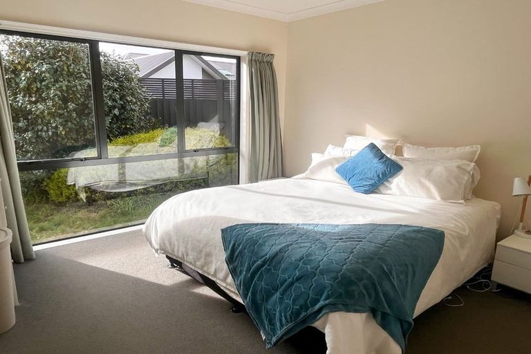 Photo of property in 6 Henridge Place, Avonhead, Christchurch, 8042