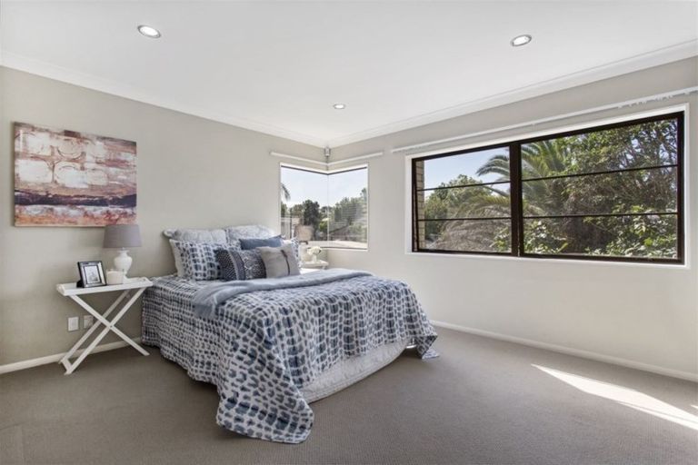 Photo of property in 48 Priestley Drive, Bucklands Beach, Auckland, 2014