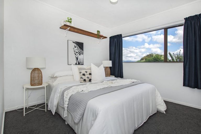 Photo of property in 56 Raumati Crescent, Onerahi, Whangarei, 0110