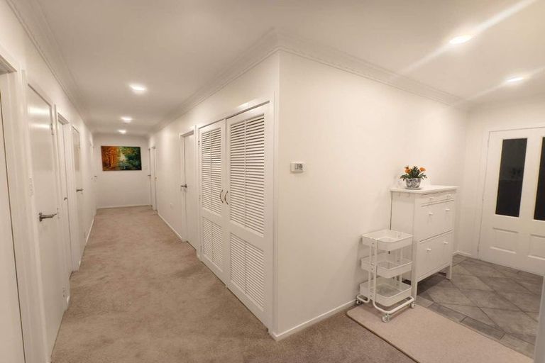 Photo of property in 4 Lynngate Place, Hillcrest, Auckland, 0627