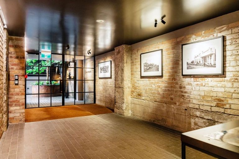 Photo of property in Ford Lofts, 8/15a Augustus Terrace, Parnell, Auckland, 1052