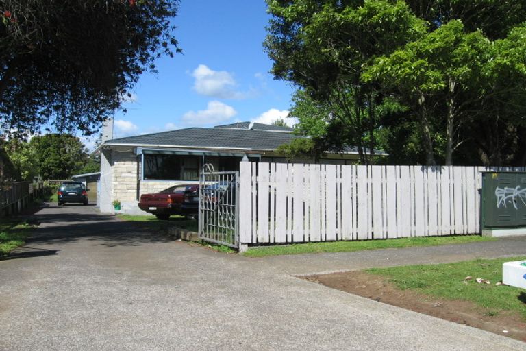 Photo of property in 78 Kenderdine Road, Papatoetoe, Auckland, 2025