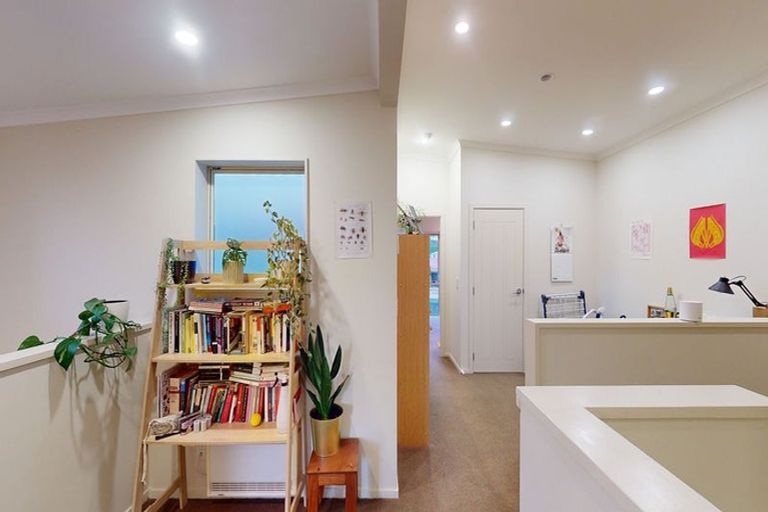 Photo of property in 10 Cedarwood Street, Woodridge, Wellington, 6037